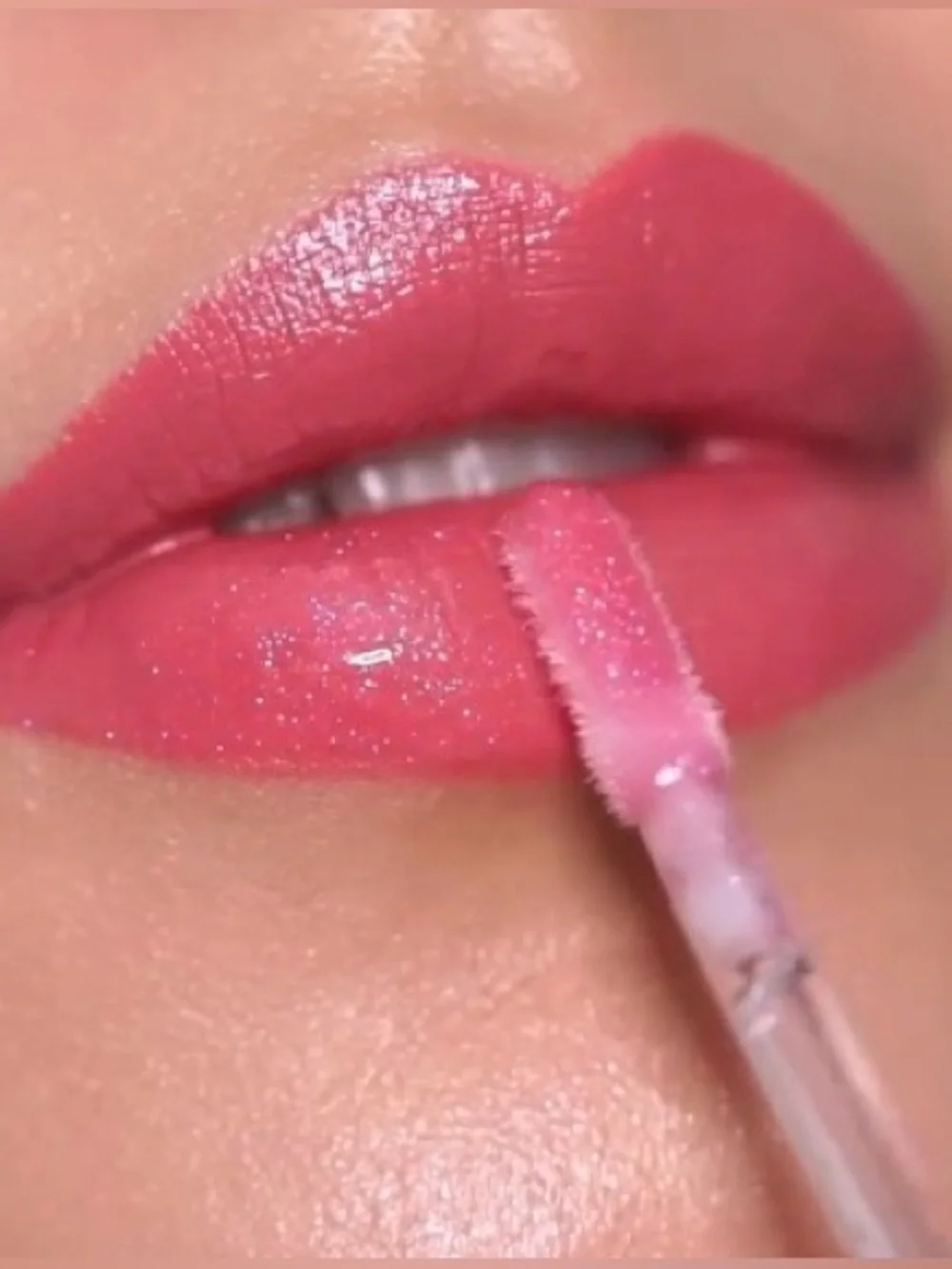 KIKO Milano x Candy Crush™ Sparkle Lip Gloss 02 Sugar Strobe